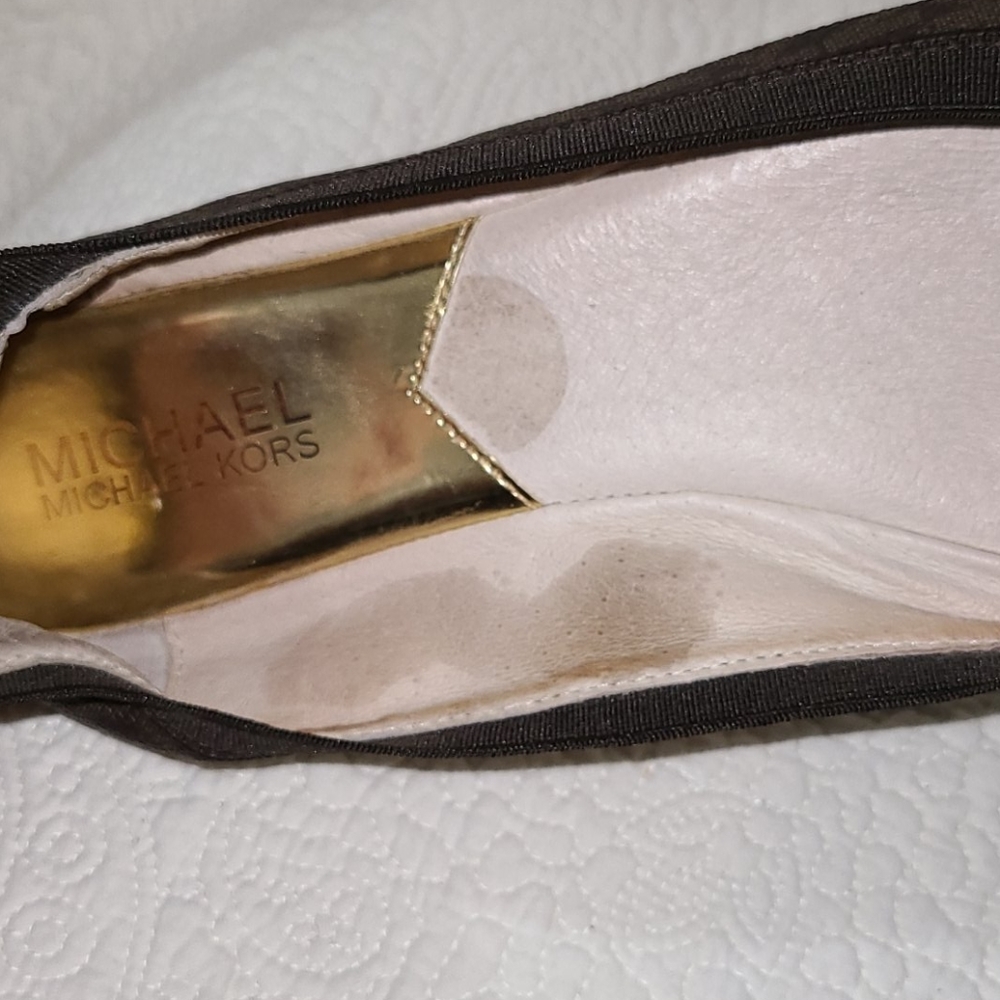Brown MK flats small fold logo pattern with bow - Picture 8 of 11